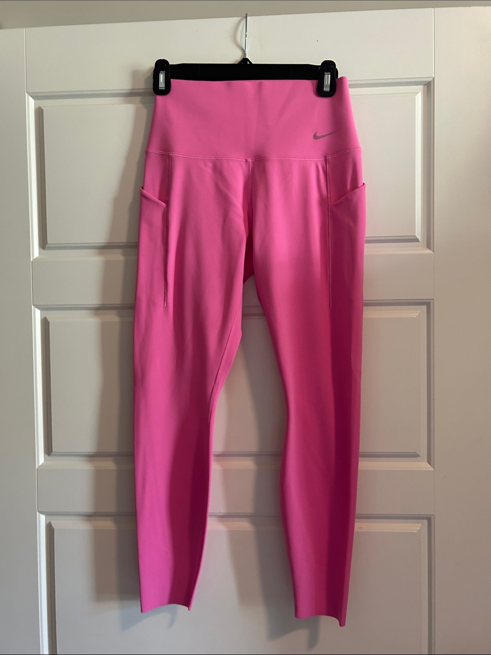 Nike Hot Pink High-Rise Leggings with Side Pockets